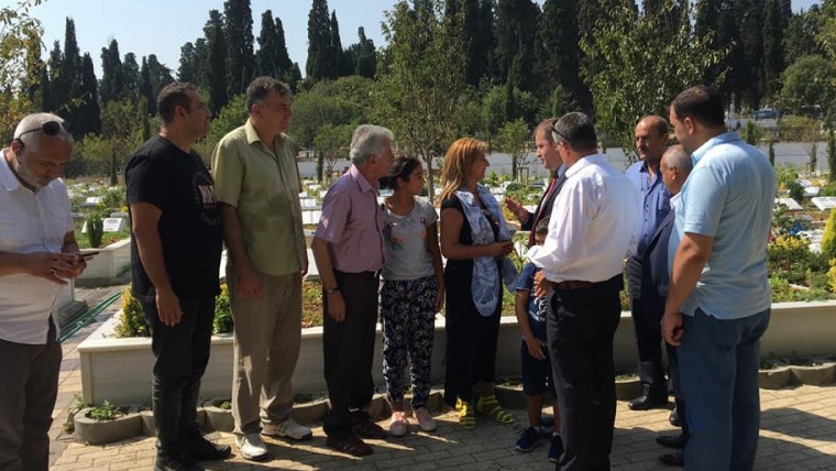 15 Temmuz Şehit Acıbadem Muhtarı Mete Sertbaş kabrine ziyaret
